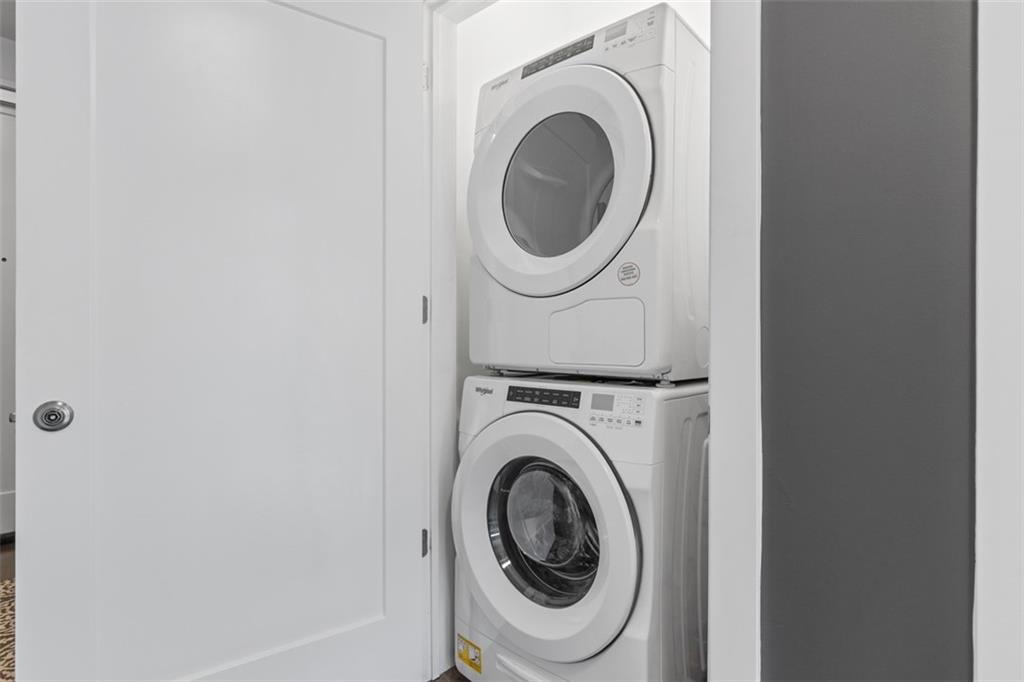 3725 Butler Street, Unit 304 Pittsburgh, PA 15201 - Photo 21 of 26 a utility room with dryer and washer