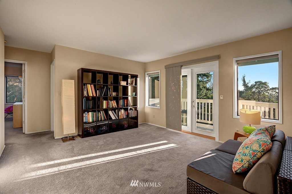 6641 Beveridge Place Southwest Seattle, WA 98136 - Photo 17 of 23 Gallery Image 17