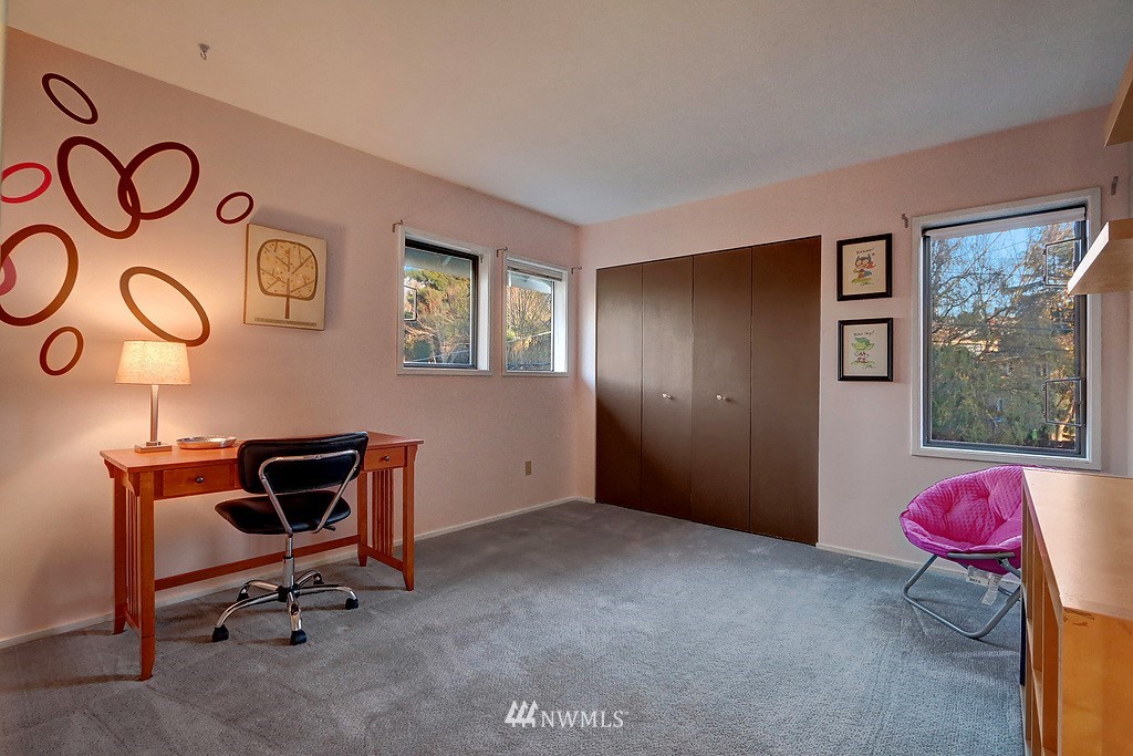 6641 Beveridge Place Southwest Seattle, WA 98136 - Photo 20 of 23 Gallery Image 20