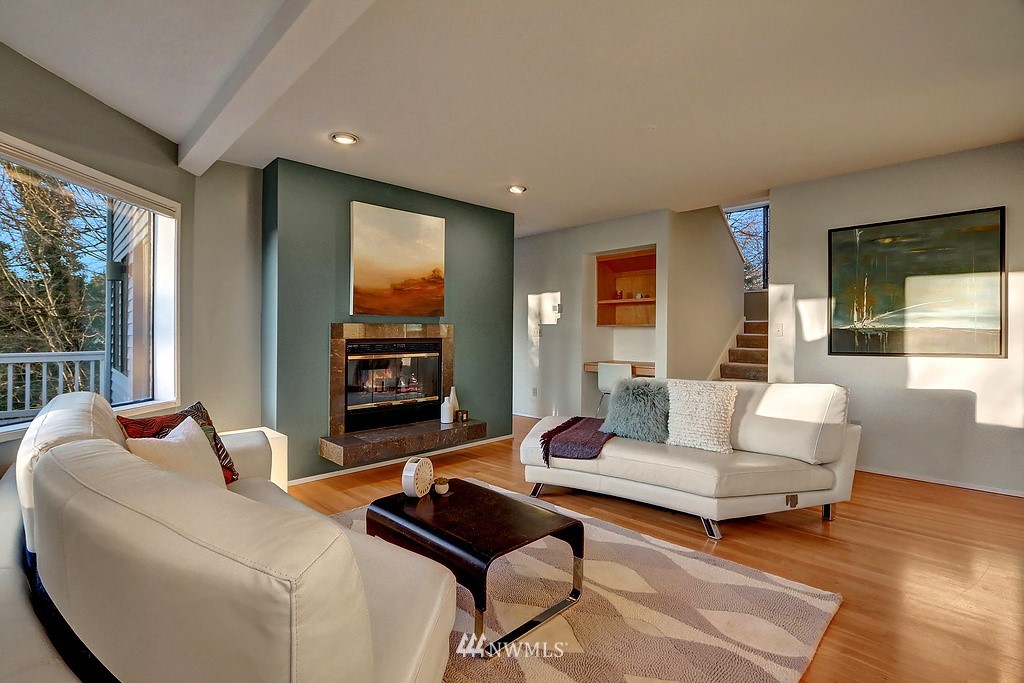 6641 Beveridge Place Southwest Seattle, WA 98136 - Photo 3 of 23 Gallery Image 3