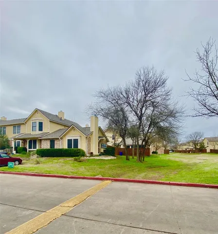 $1,700 | 11901 Swearingen Drive, Unit 117, Austin, TX 78758