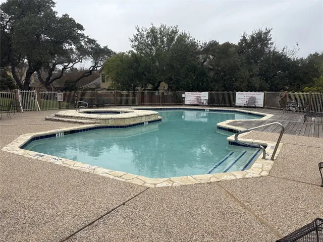 $1,700 | 11901 Swearingen Drive, Unit 117, Austin, TX 78758