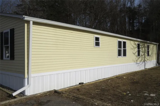 $2,300 | 723 Beekman, Unit 64, Hopewell Junction, NY 12524