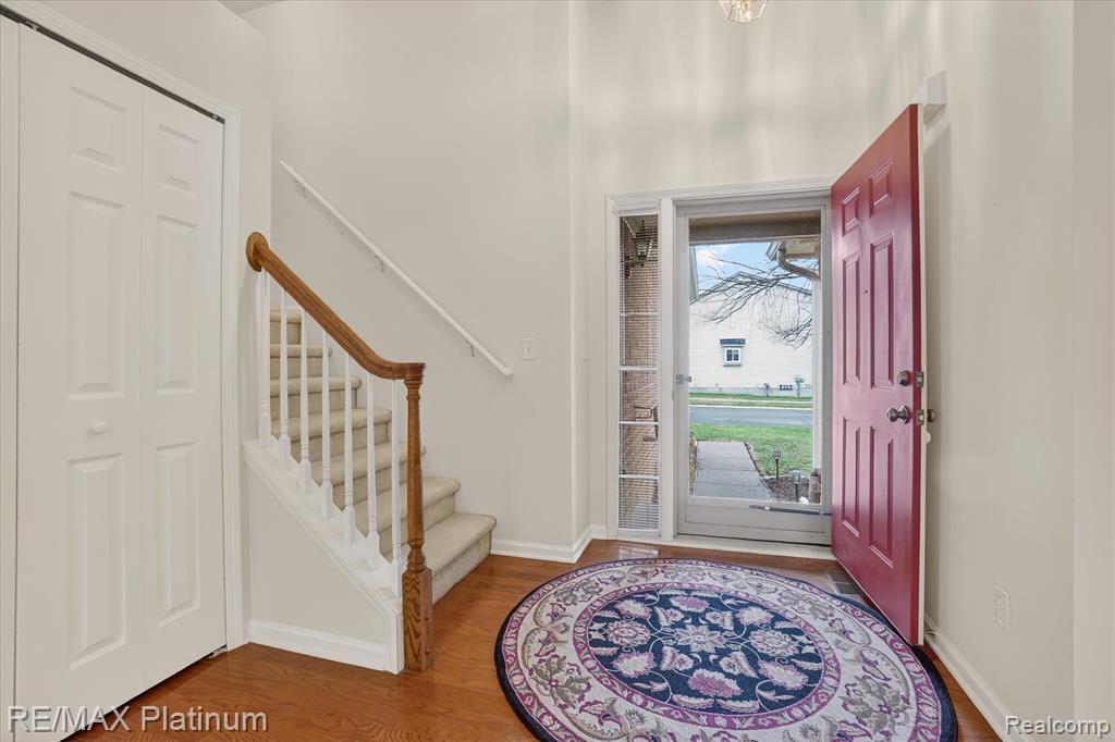 3341 Dewdrop Lane Howell, MI 48843 - Photo 4 of 46