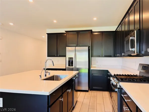 $750,000 | 9565 Camelback Creek Drive, Las Vegas, NV 89178