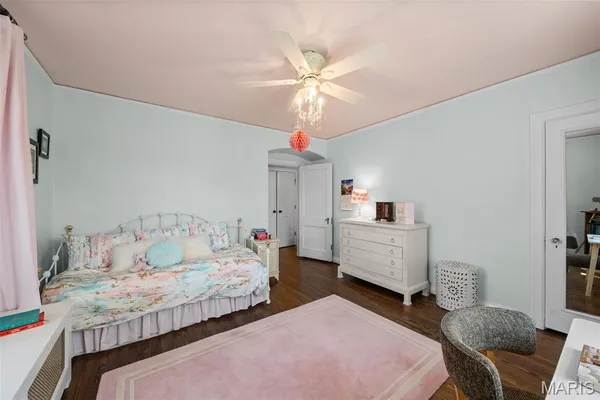 $1,050,000 | 7447 York Drive, Clayton, MO 63105