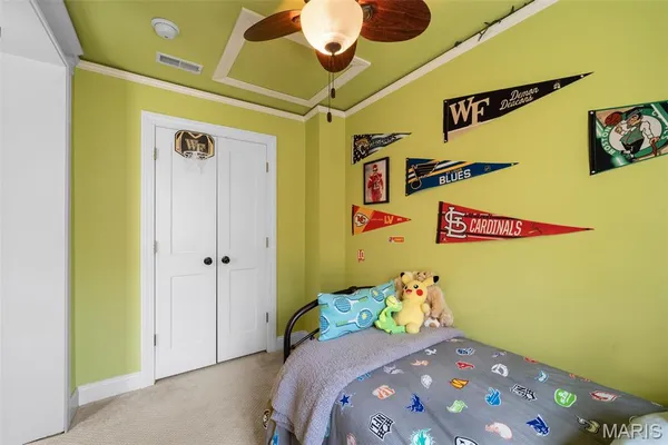 $1,050,000 | 7447 York Drive, Clayton, MO 63105