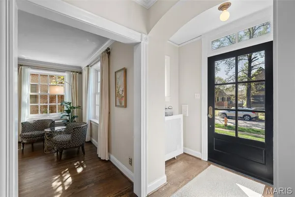 $1,050,000 | 7447 York Drive, Clayton, MO 63105