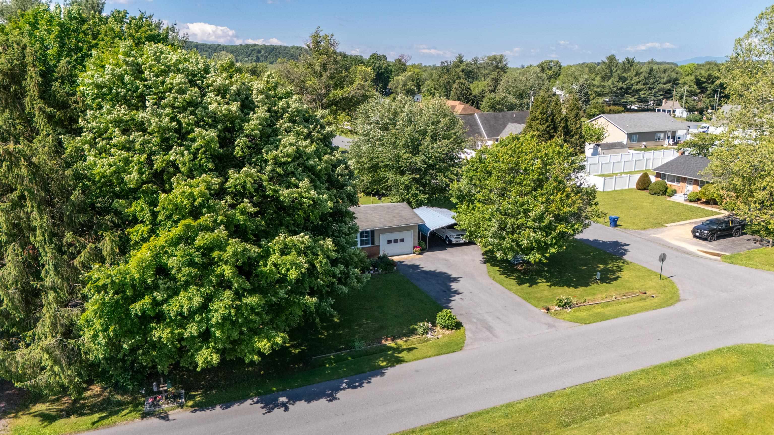 409 13th Street Grottoes, VA 24441 - Photo 44 of 61
