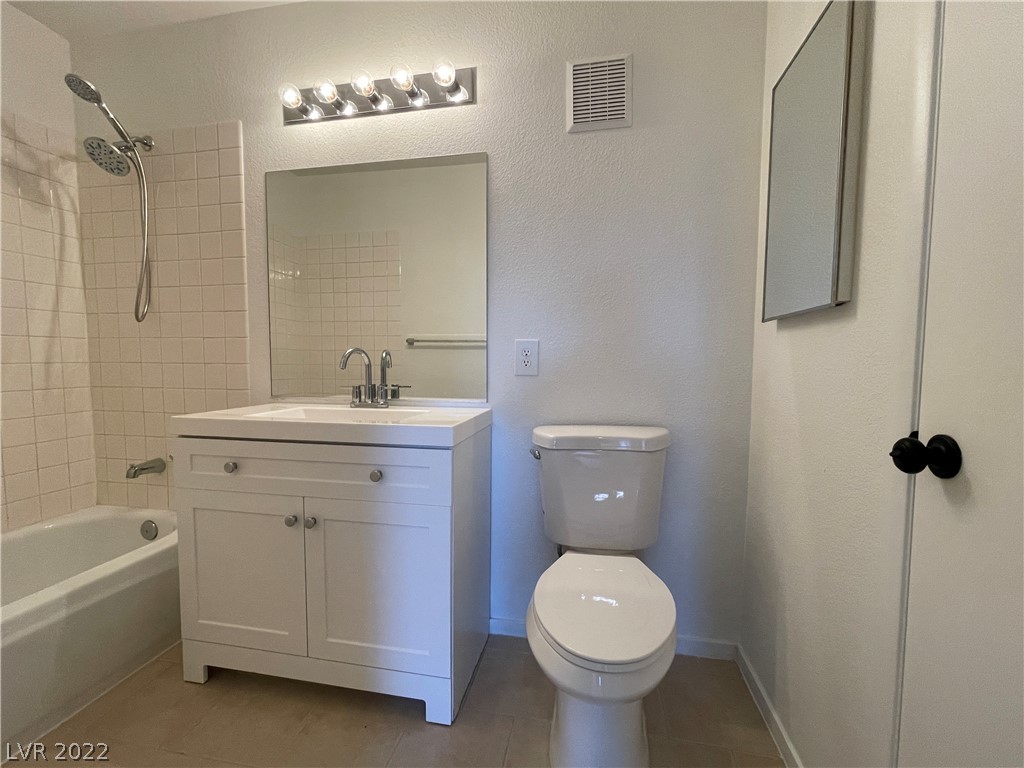7950 West Flamingo Road, Unit 1067 Las Vegas, NV 89147 - Photo 17 of 28 Gallery Image 17