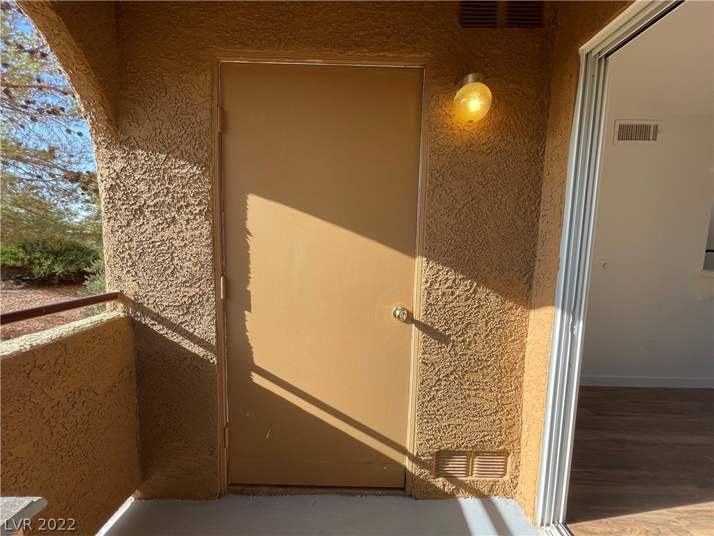 7950 West Flamingo Road, Unit 1067 Las Vegas, NV 89147 - Photo 20 of 28 Gallery Image 20