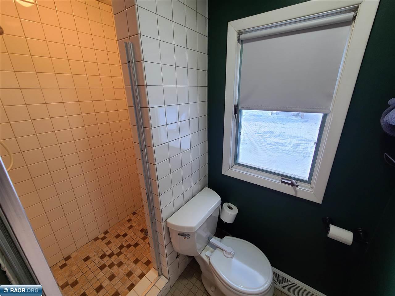 2150 East 41st Street Hibbing, MN 55746 - Photo 22 of 35