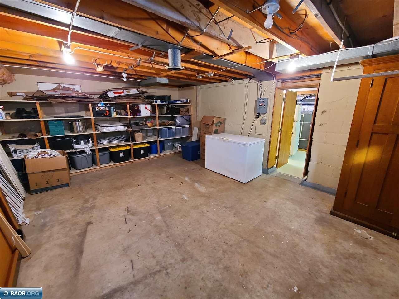 2150 East 41st Street Hibbing, MN 55746 - Photo 33 of 35