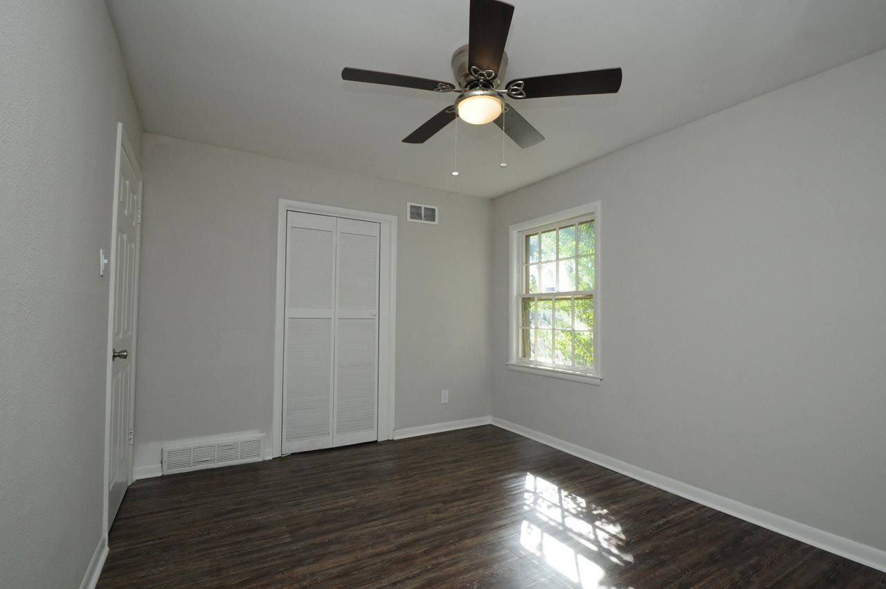 1764 Dearing Road Memphis, TN 38117 - Photo 11 of 16