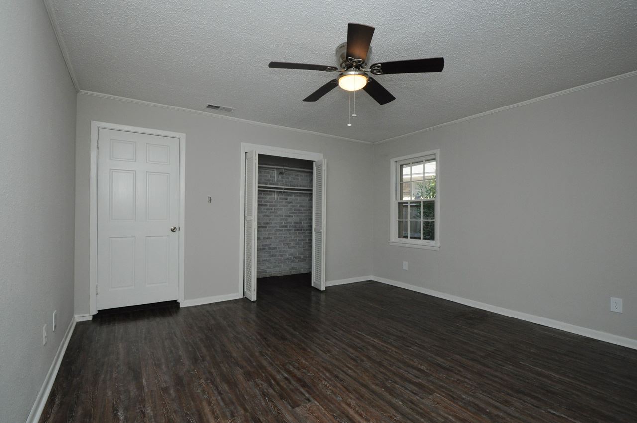 1764 Dearing Road Memphis, TN 38117 - Photo 8 of 16