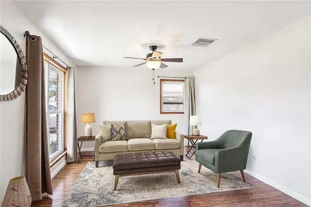 $289,000 | 405 Lake Avenue, Metairie, LA 70005