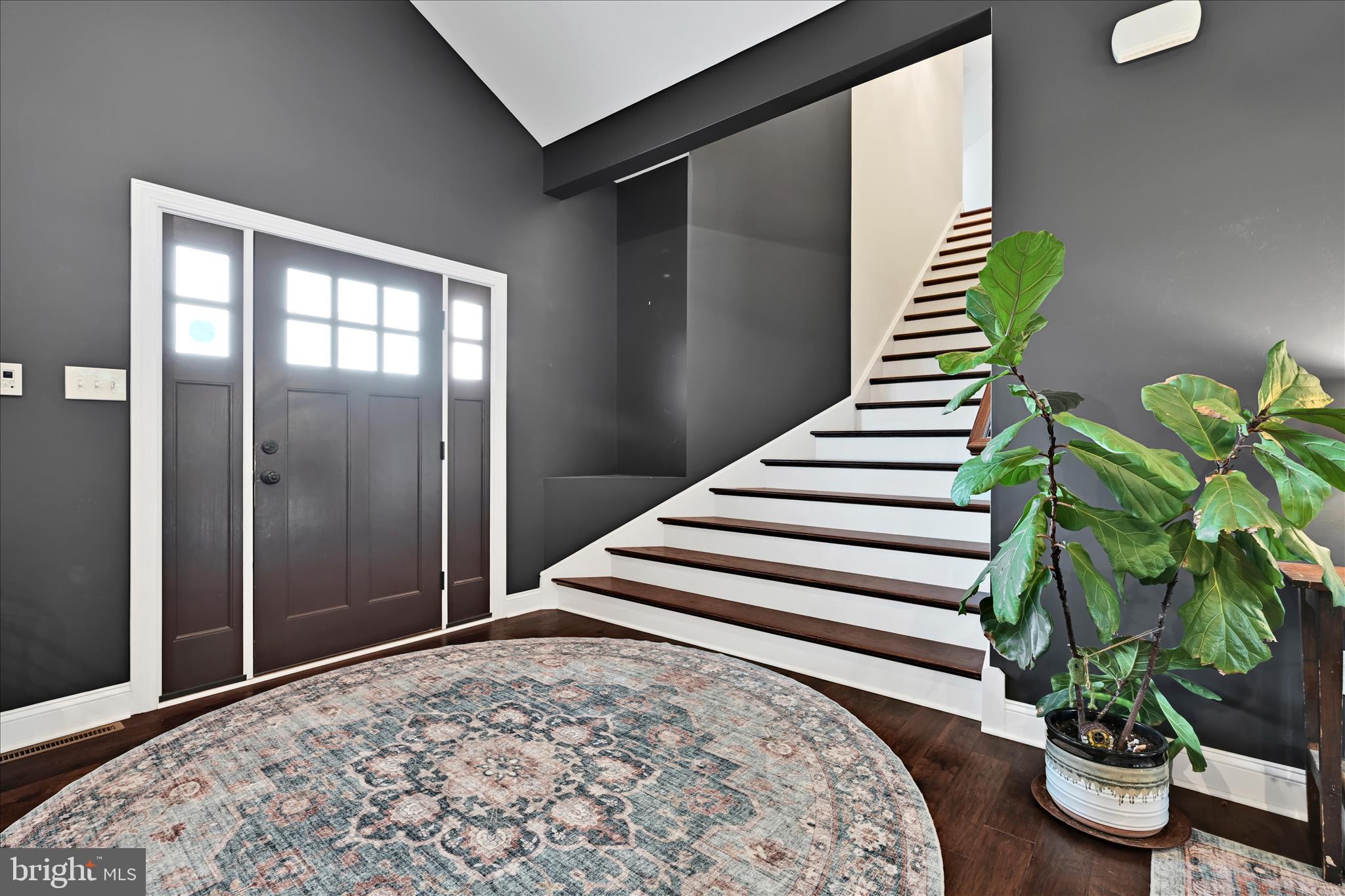 410 Walnuttown Road Fleetwood, PA 19522 - Photo 14 of 60 Foyer
