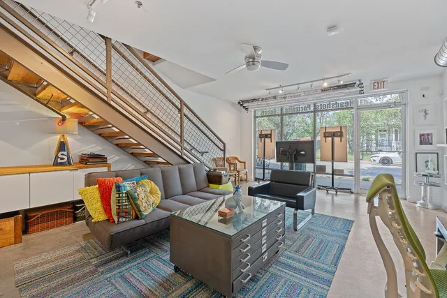 $3,500 | 1601 East Cesar Chavez Street, Unit 104, Austin, TX 78702