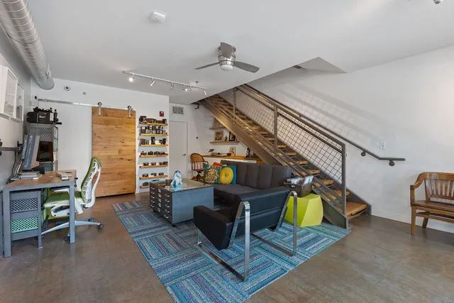 $3,500 | 1601 East Cesar Chavez Street, Unit 104, Austin, TX 78702