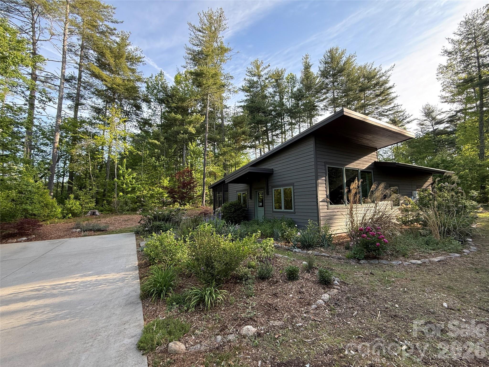 858 Mills Gap Road Fletcher, NC 28732 - Photo 2 of 27