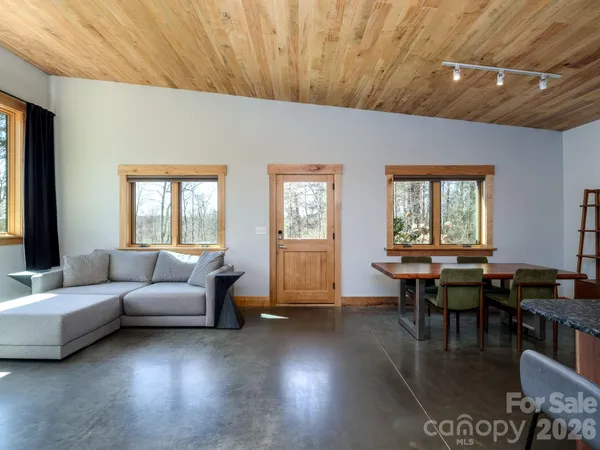 $595,000 | 858 Mills Gap Road, Fletcher, NC 28732