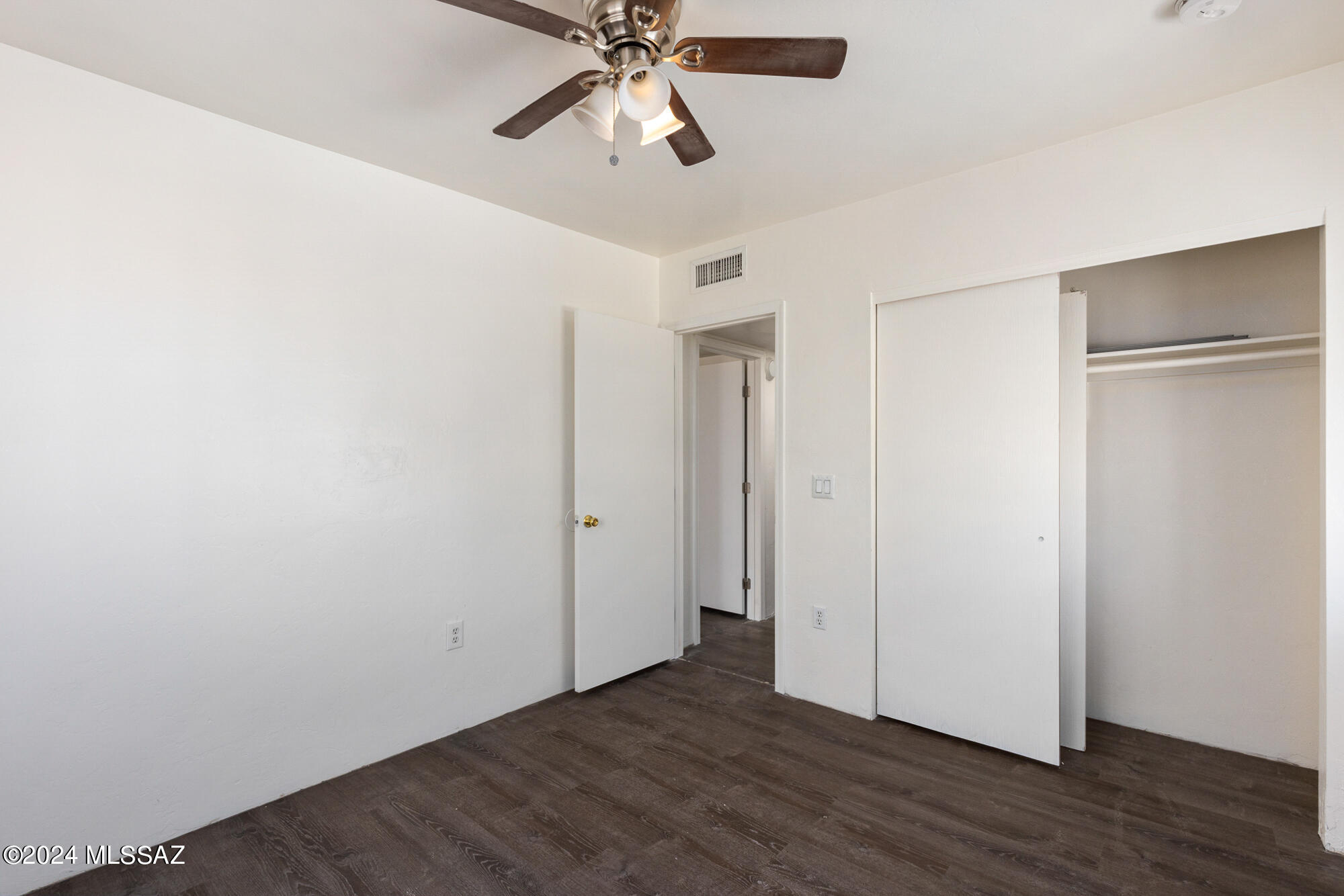 110 East Pastime Road Tucson, AZ 85705 - Photo 22 of 32
