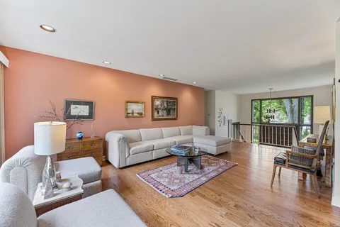 $795,000 | 460 Hazel Avenue, Highland Park, IL 60035