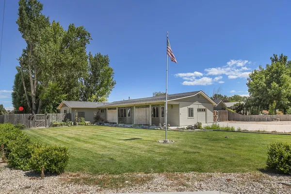 $449,990 | 1108 East Ustick Road, Caldwell, ID 83607