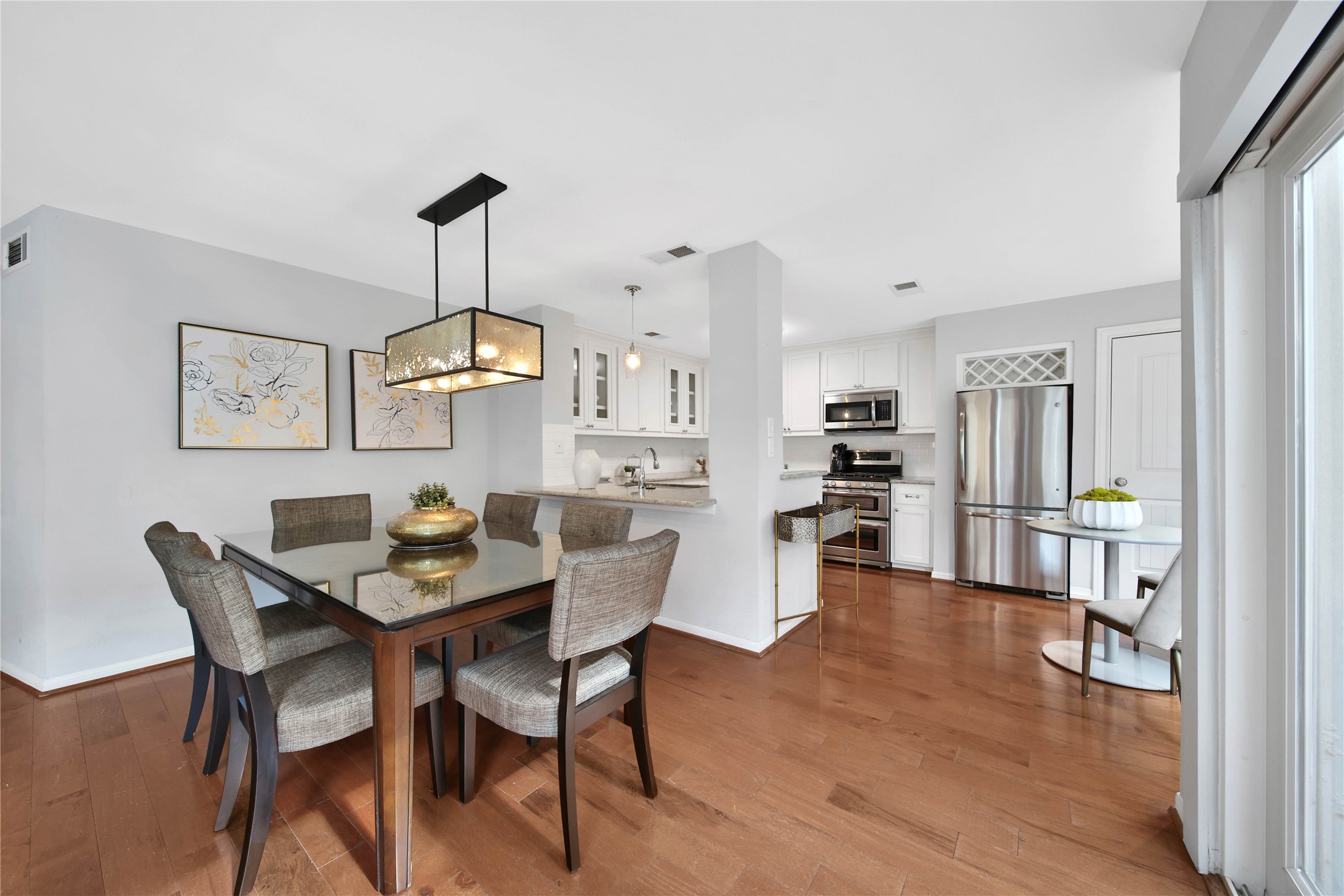 1937 Norfolk Street Houston, TX 77098 - Photo 16 of 44