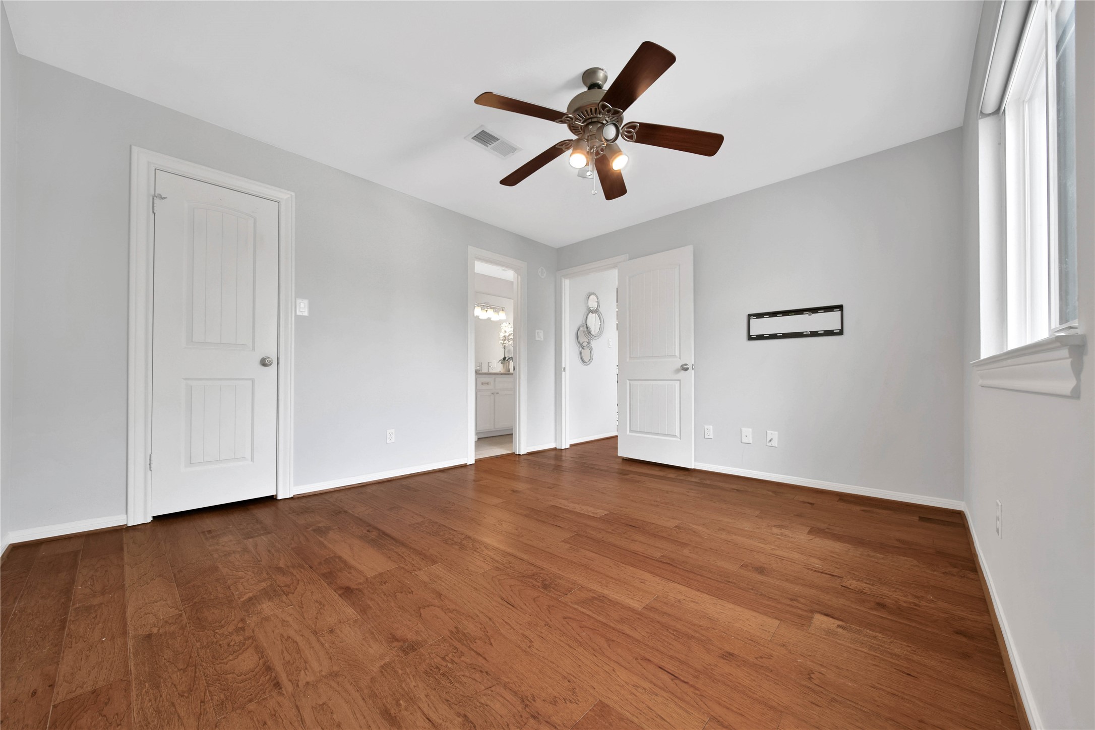 1937 Norfolk Street Houston, TX 77098 - Photo 38 of 44