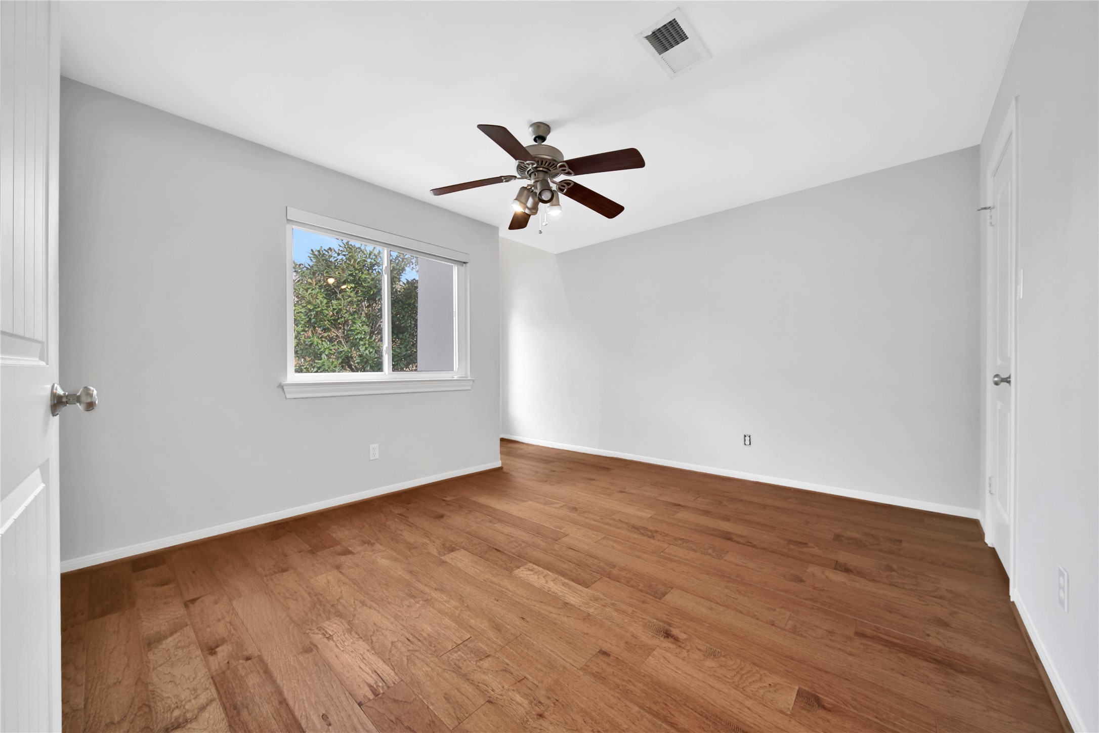 1937 Norfolk Street Houston, TX 77098 - Photo 40 of 44