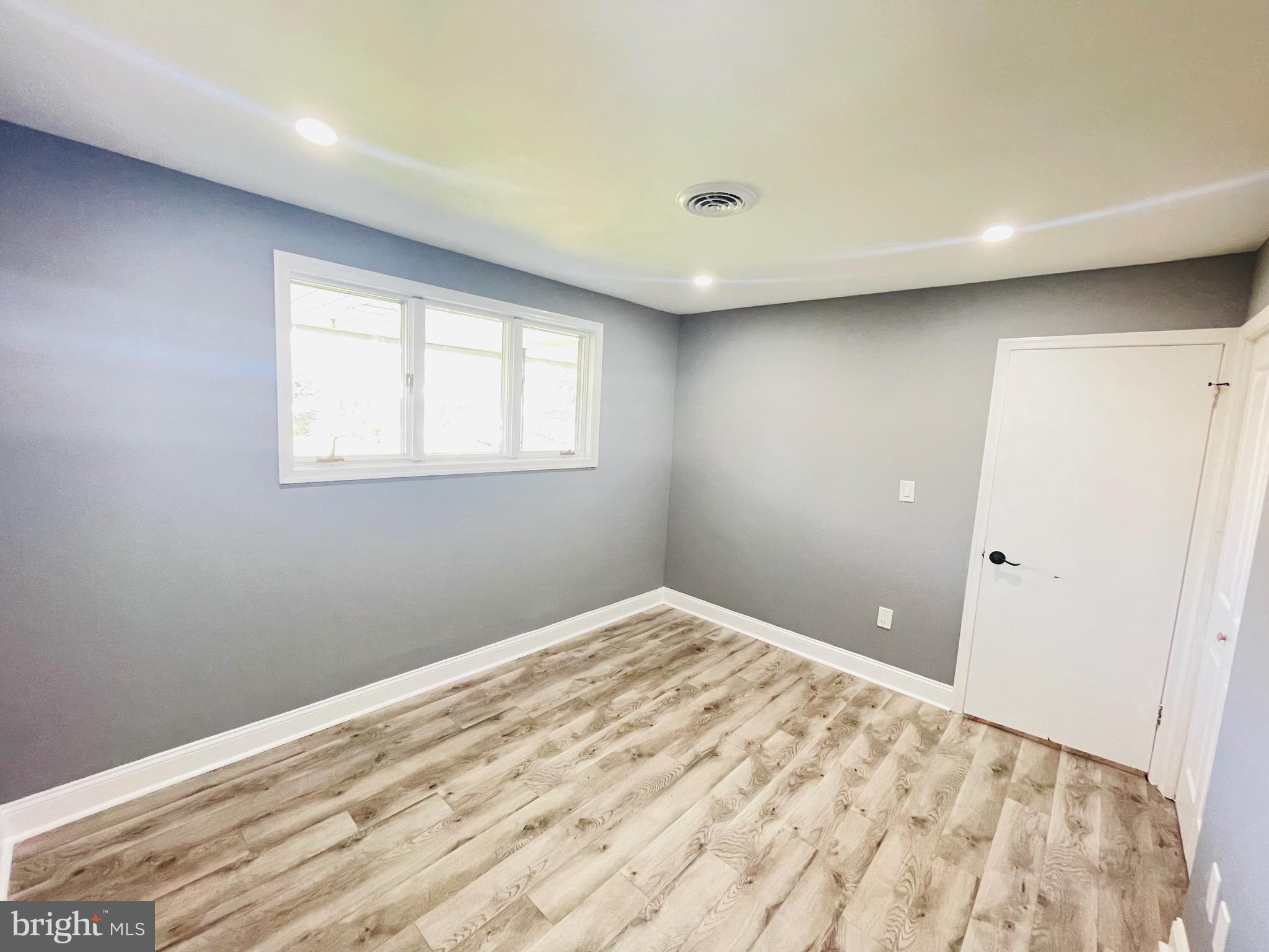 5 Vista Road Levittown, PA 19057 - Photo 23 of 46 Gallery Image 23