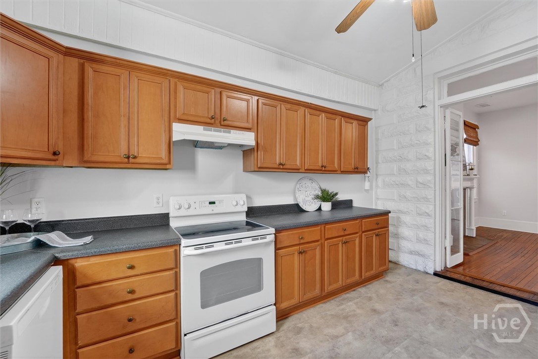 1902 Barnard Street Savannah, GA 31401 - Photo 15 of 49