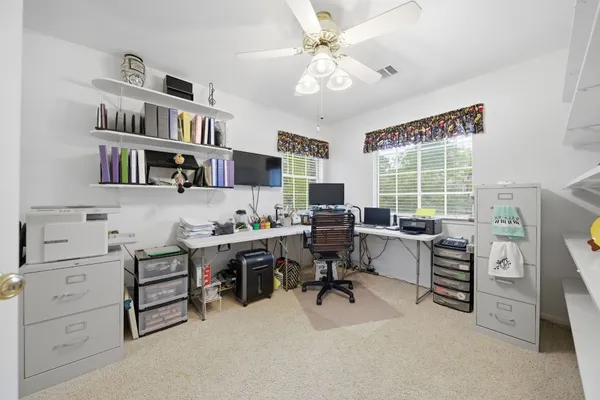 $359,900 | 74 Lakeridge Drive, The Woodlands, TX 77381
