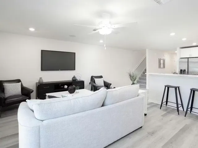 $282,900 | 2805 Idyll Lks Circle, Plant City, FL 33566