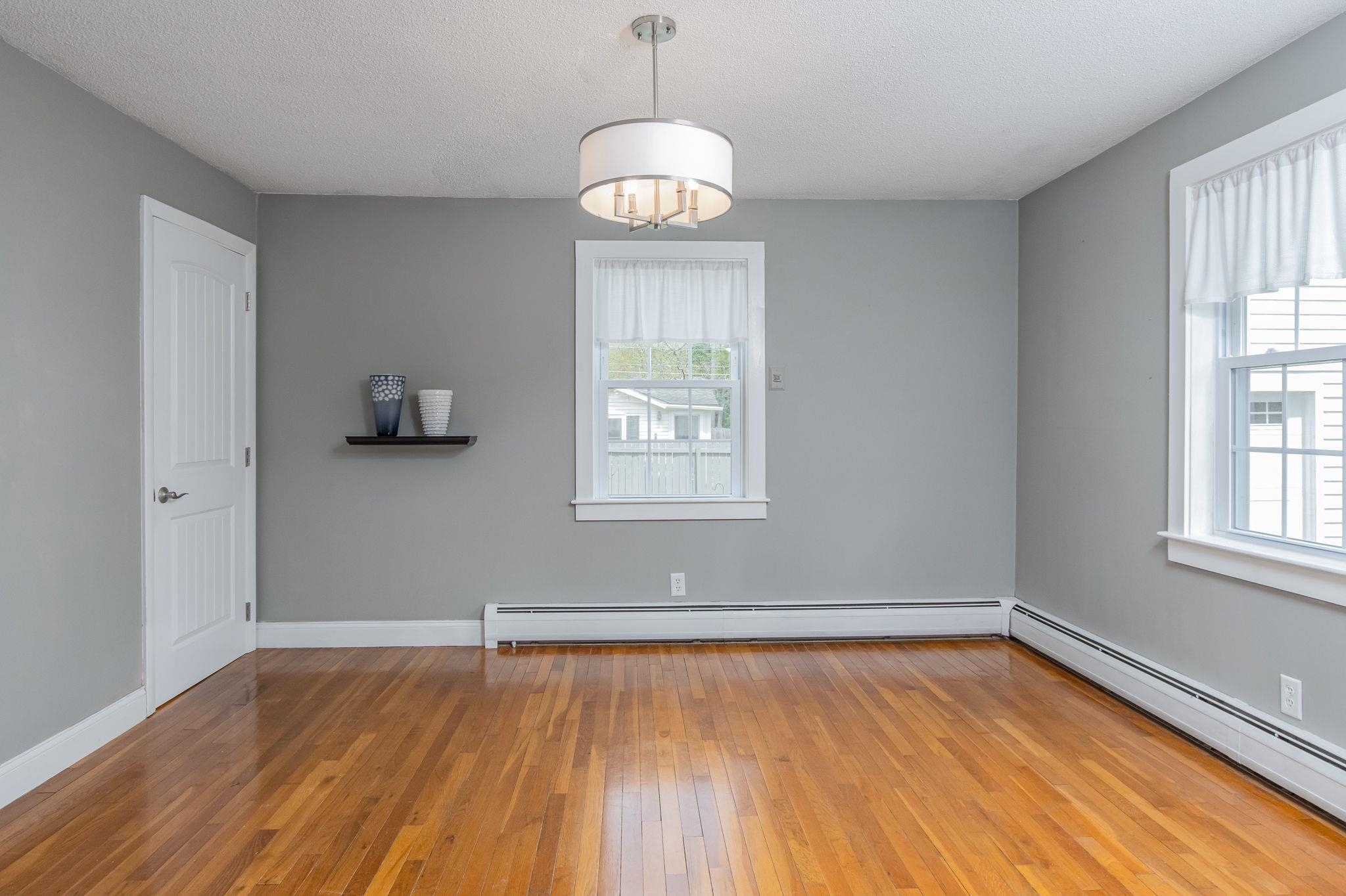59 Manor Road Concord, NH 03303 - Photo 11 of 37