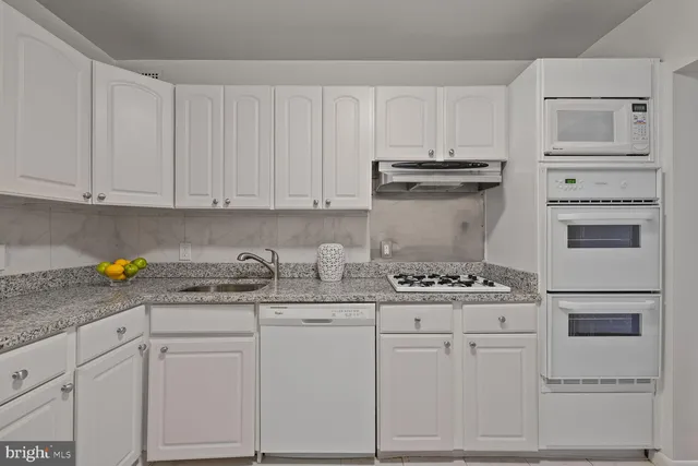 $349,000 | 5101 River Road, Unit 1106, Bethesda, MD 20816