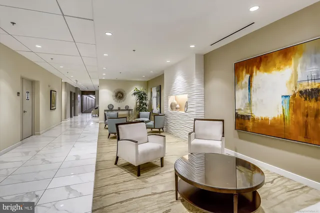 $349,000 | 5101 River Road, Unit 1106, Bethesda, MD 20816