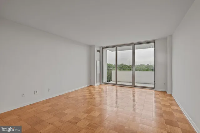 $349,000 | 5101 River Road, Unit 1106, Bethesda, MD 20816