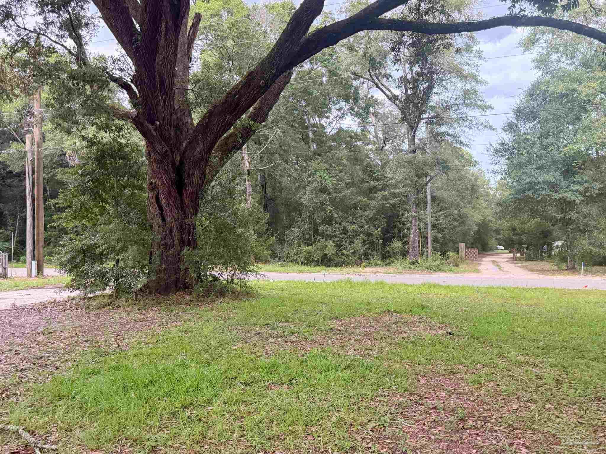 9087 John Hamm Road Milton, FL 32583 - Photo 32 of 38 Gallery Image 32