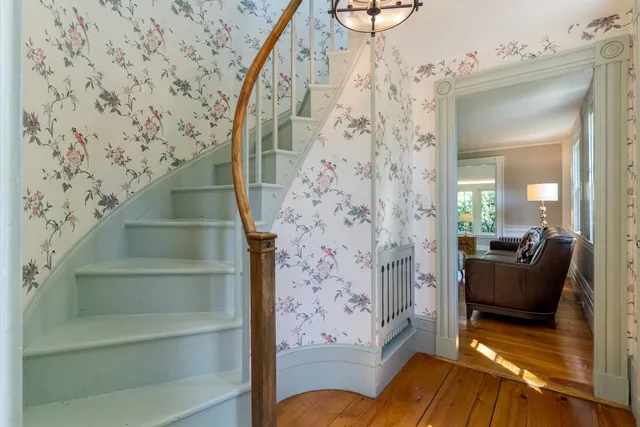 $10,000 | 70 Woodland Road, North Hampton, NH 03862