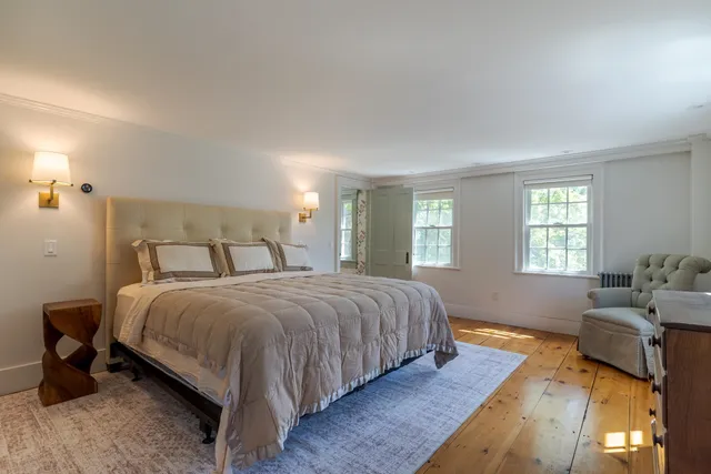 $10,000 | 70 Woodland Road, North Hampton, NH 03862