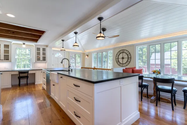 $10,000 | 70 Woodland Road, North Hampton, NH 03862