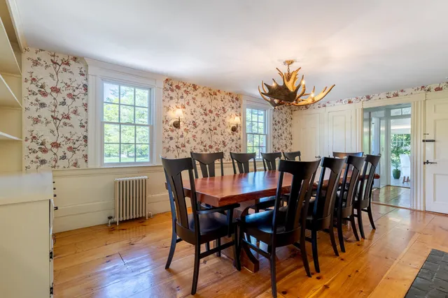 $10,000 | 70 Woodland Road, North Hampton, NH 03862