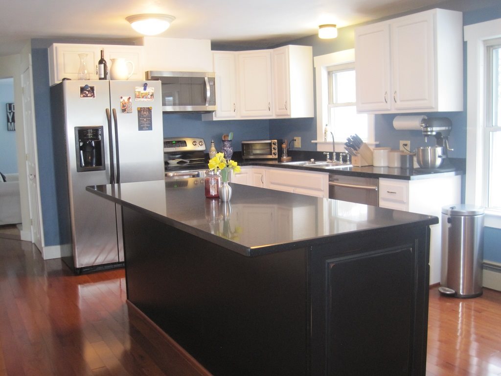 225 Meriden Road Lebanon, NH 03766 - Photo 2 of 23