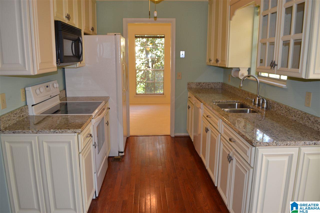 1733 Magnolia Street Gardendale, AL 35071 - Photo 6 of 40