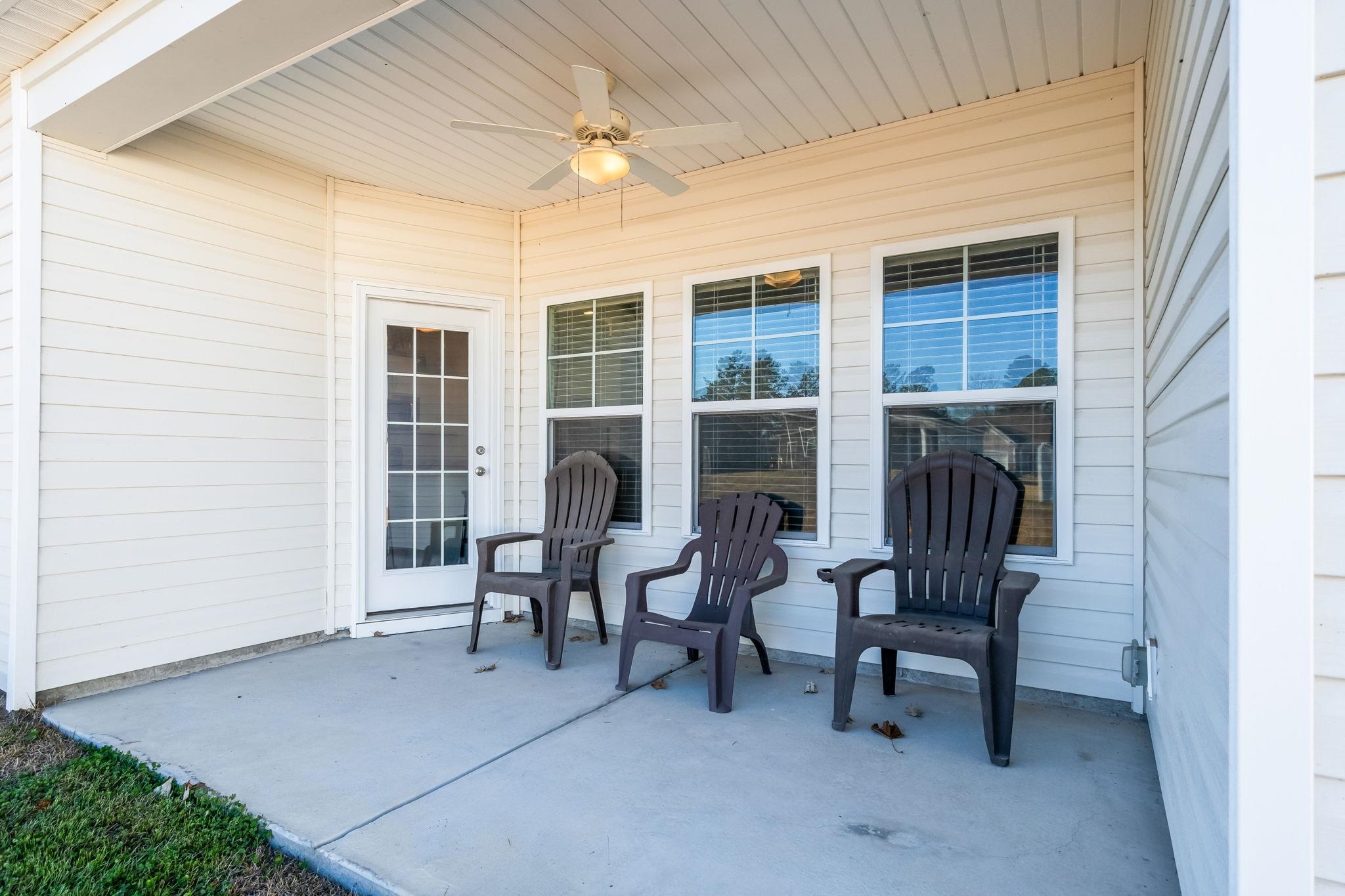 447 Honeyhill Loop Conway, SC 29526 - Photo 28 of 39 View of patio / terrace featuring a ceiling fan