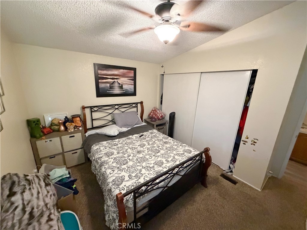 13525 Monte Vista Road Phelan, CA 92371 - Photo 12 of 23