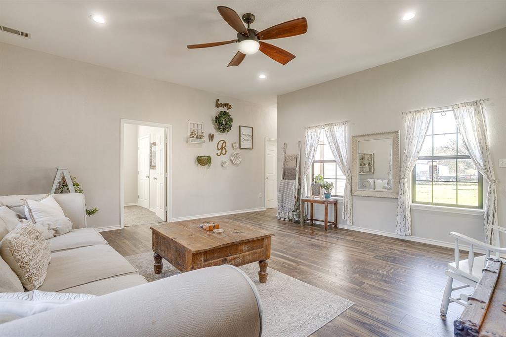 4017 Midway Road Weatherford, TX 76085 - Photo 27 of 40