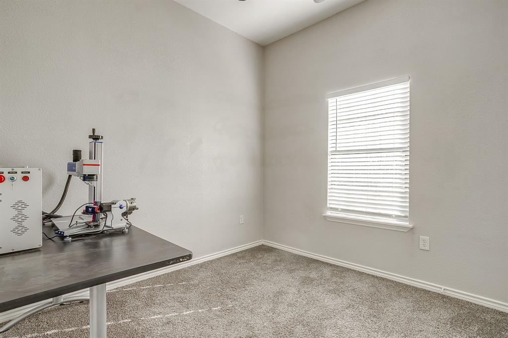 4017 Midway Road Weatherford, TX 76085 - Photo 30 of 40 Bedroom #4